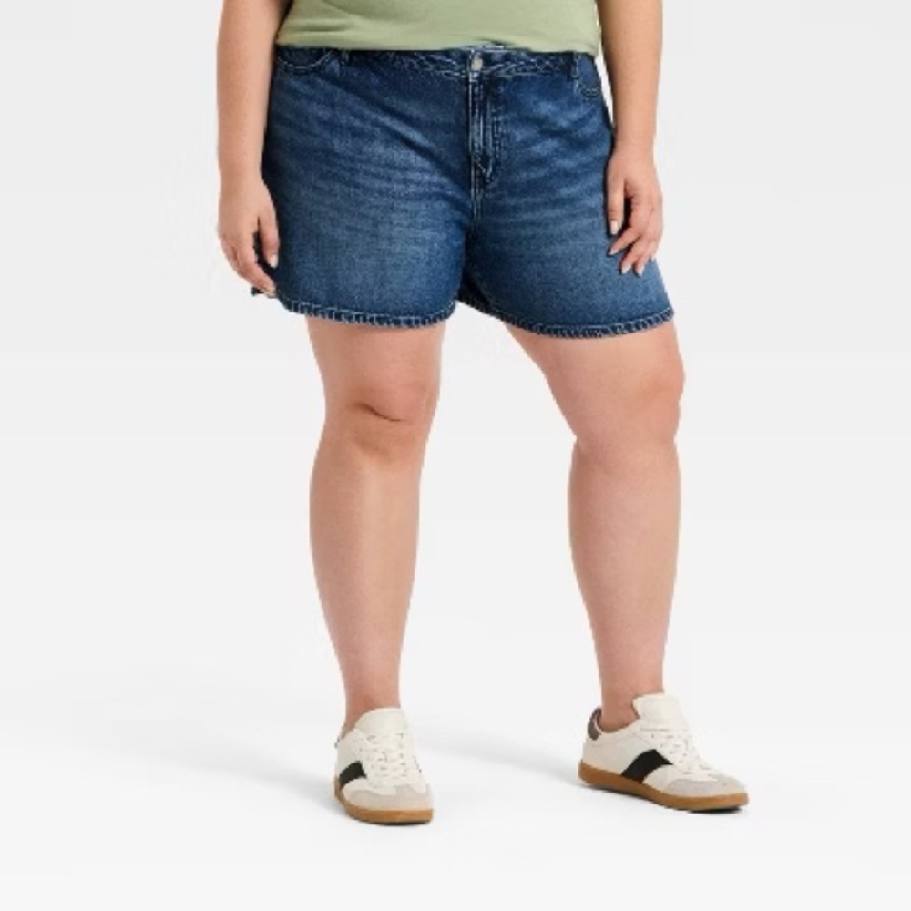 NWT Ava & Viv Women's High-Rise Slim Fit Midi Shorts Sz 24 Dark Wash, Plus Size